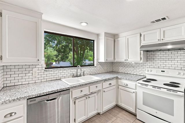 2777 Stone Ln, Placerville, CA 95667