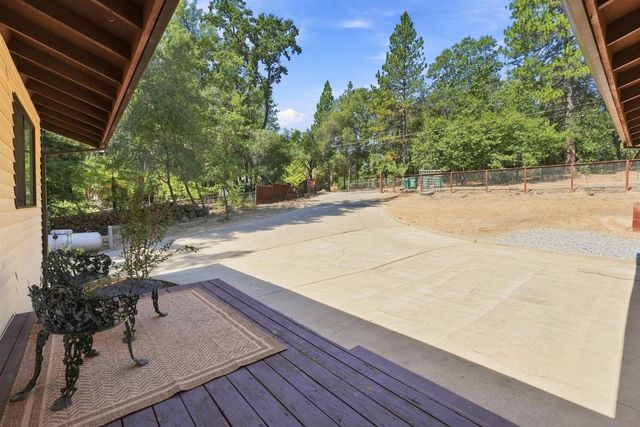 2777 Stone Ln, Placerville, CA 95667