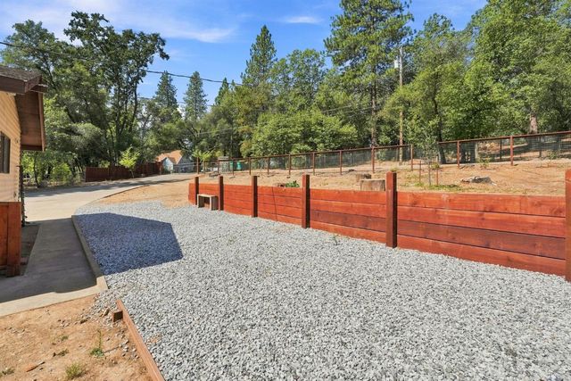 2777 Stone Ln, Placerville, CA 95667