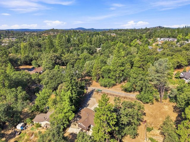 2777 Stone Ln, Placerville, CA 95667