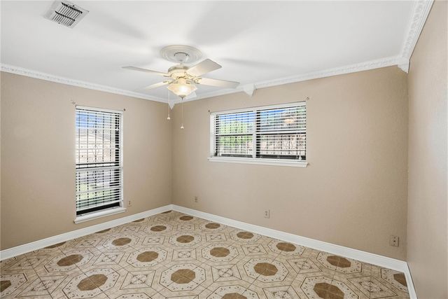 6317 Sault Dr, Corpus Christi, TX 78414