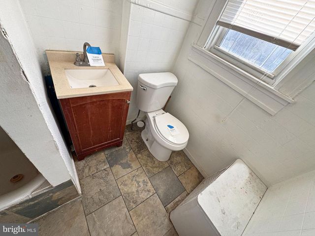 3131 CHESTERFIELD AVE, Baltimore, MD 21213