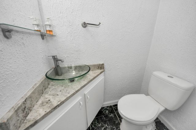 7954 Grove Ridge Drive, Houston, TX 77061