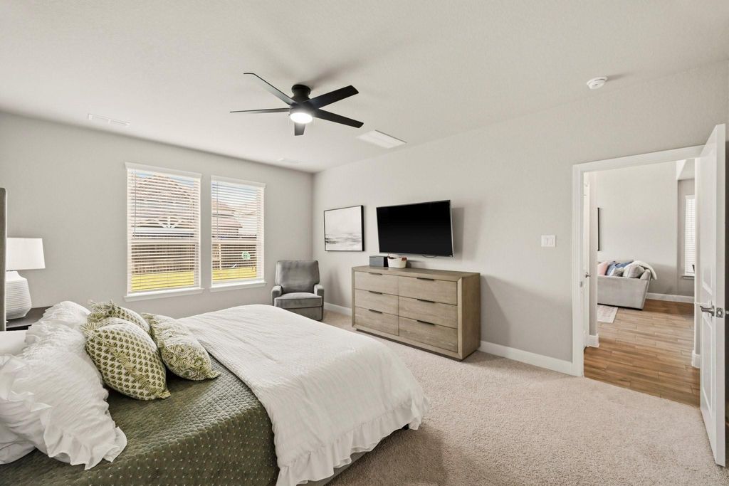 Image 21 of property listing at 8726 Timber Knoll Drive, Missouri City, TX 77459