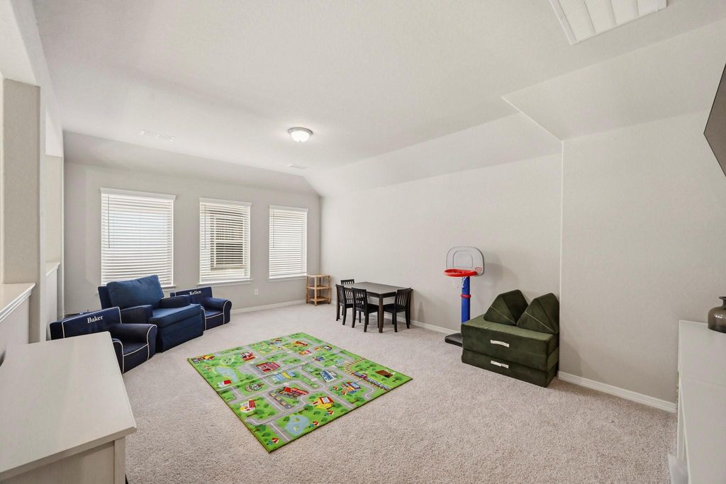 Image 31 of property listing at 8726 Timber Knoll Drive, Missouri City, TX 77459