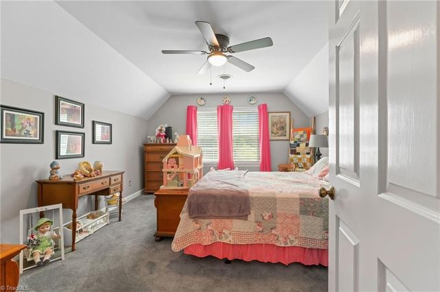 5754 Stanleyville Drive, Winston-salem, NC 27105