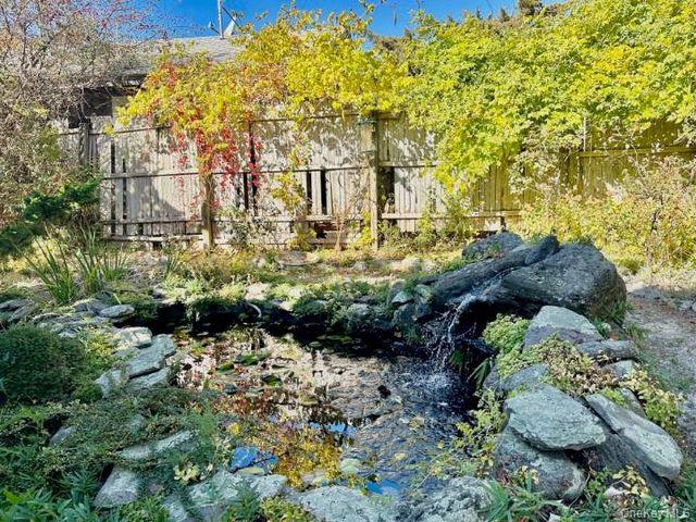 146 Doctors Walk, Cherry Grove, NY 11782