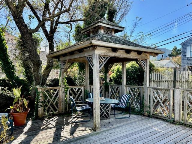 146 Doctors Walk, Cherry Grove, NY 11782