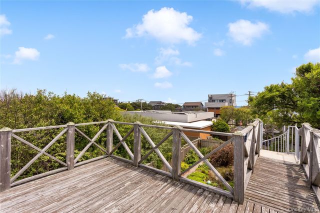 146 Doctors Walk, Cherry Grove, NY 11782