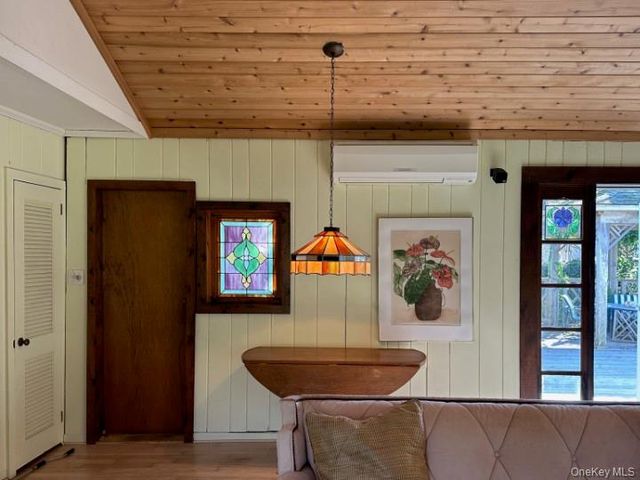146 Doctors Walk, Cherry Grove, NY 11782