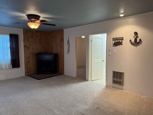 453556 Seminole Street, Afton, OK 74331