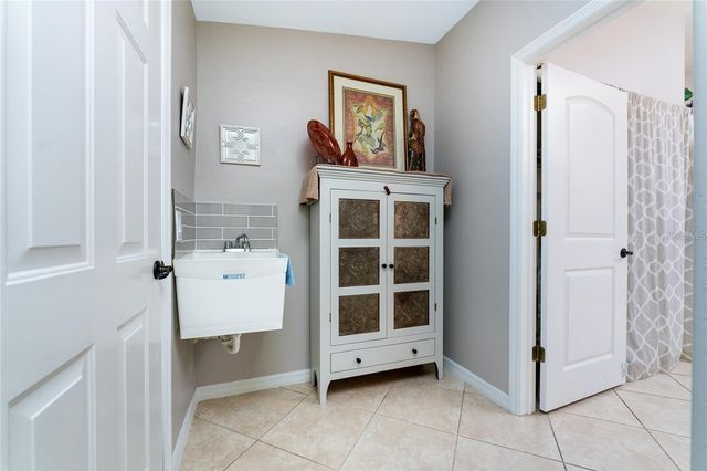 319 MONACO DRIVE 8, Punta Gorda, FL 33950