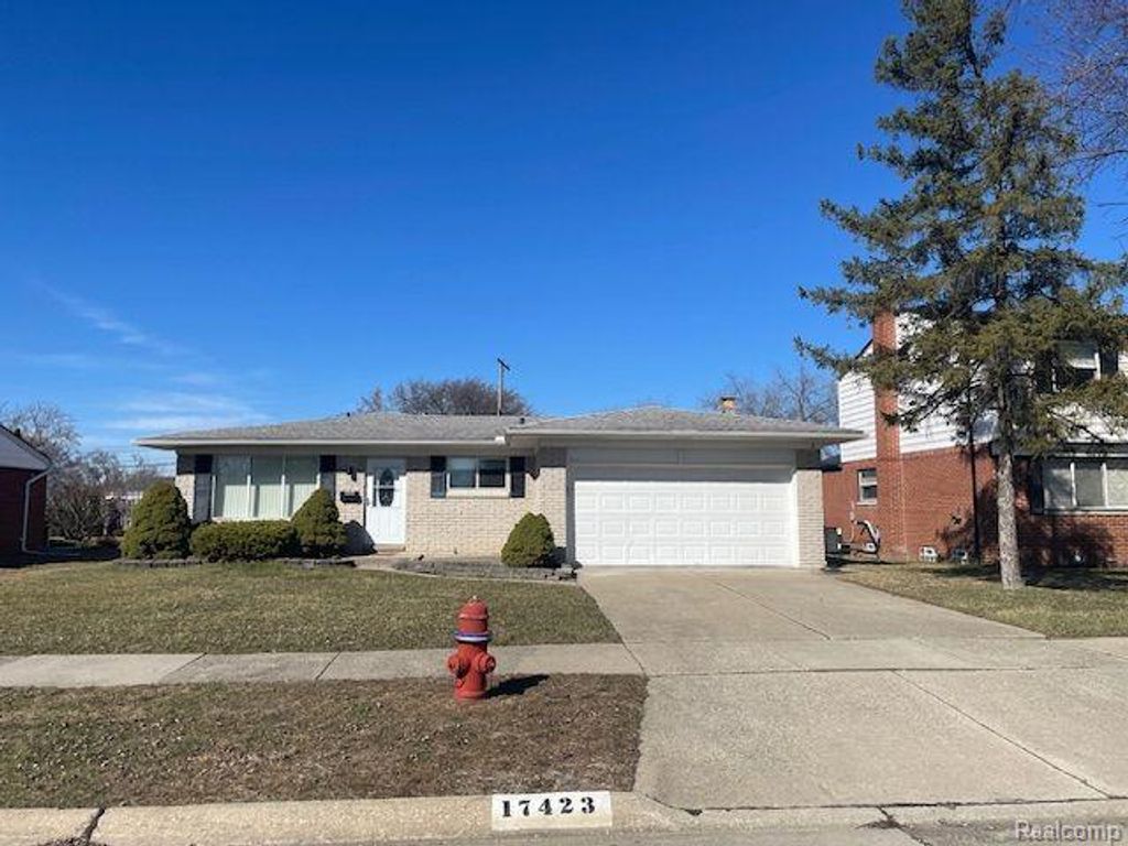 17423 Moors, Fraser, MI 48026