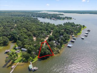 2150 Hickory Street, Mabank, TX 75156