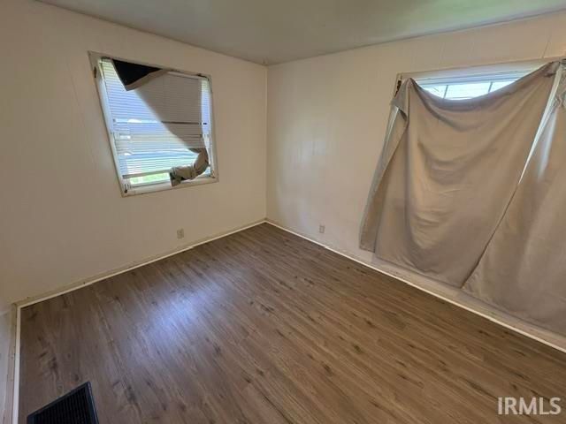 2006 S Walnut Street, Muncie, IN 47302