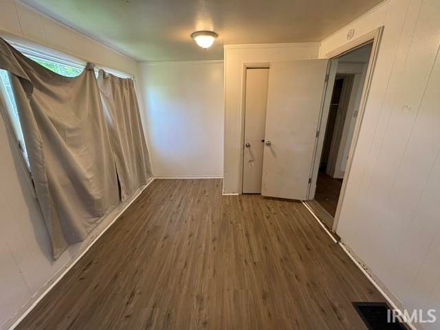 2006 S Walnut Street, Muncie, IN 47302