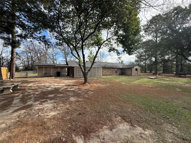 254 County Road 3225, Mt Pleasant, TX 75455