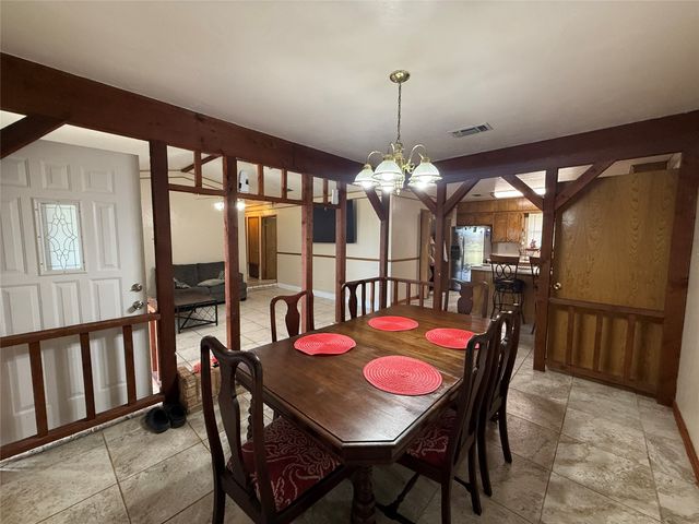 254 County Road 3225, Mt Pleasant, TX 75455