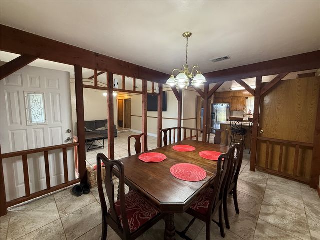 254 County Road 3225, Mt Pleasant, TX 75455