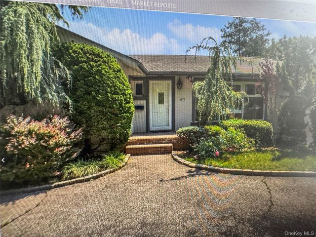 571 Richmond Road, East Meadow, NY 11554