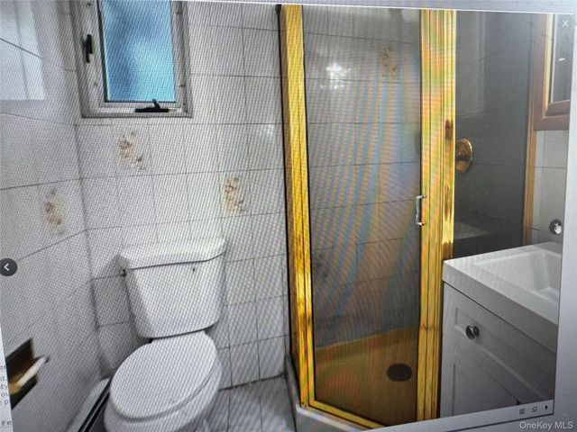 571 Richmond Road, East Meadow, NY 11554