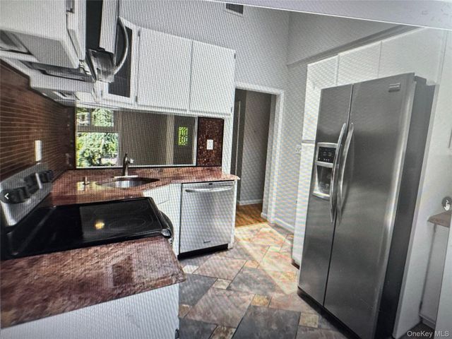 571 Richmond Road, East Meadow, NY 11554