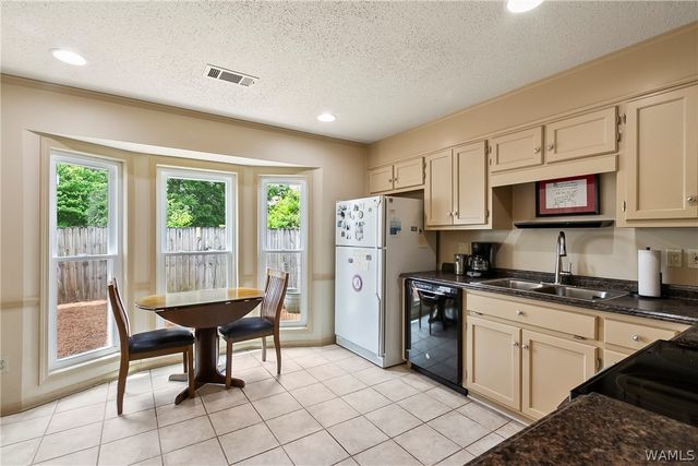 709 Ashland, Tuscaloosa, AL 35406
