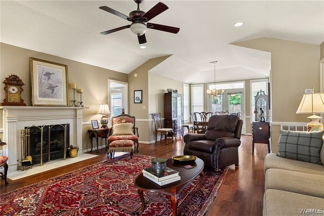 709 Ashland, Tuscaloosa, AL 35406
