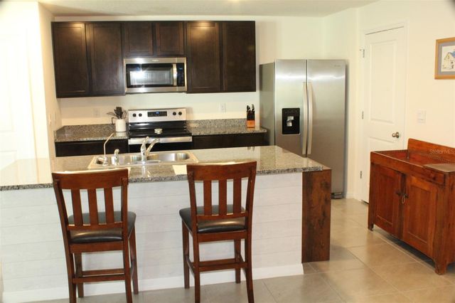 810 WILL SCARLETT AVENUE, Ruskin, FL 33570