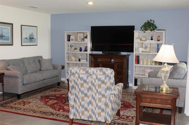 810 WILL SCARLETT AVENUE, Ruskin, FL 33570