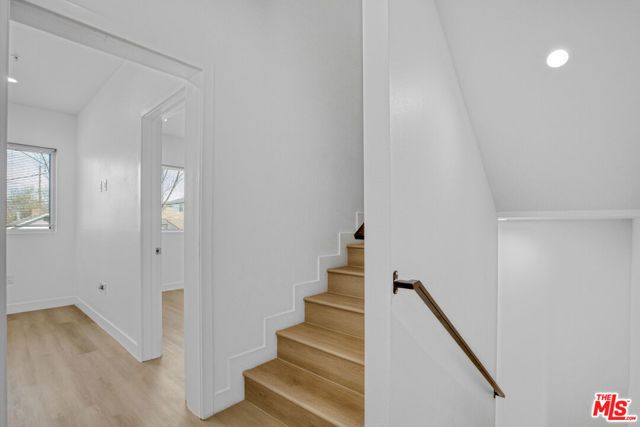 618 E 28th Street, Los Angeles, CA 90011