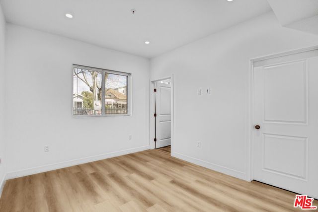 618 E 28th Street, Los Angeles, CA 90011