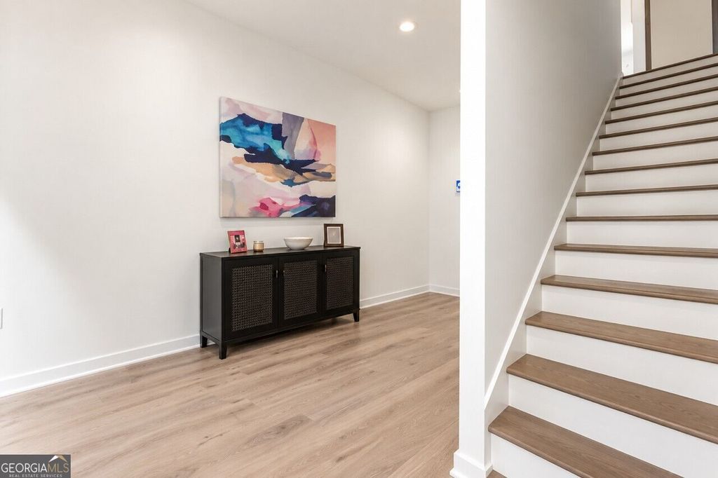 1598 Rock Dam Drive SE, Atlanta, GA 30317 — photo 2