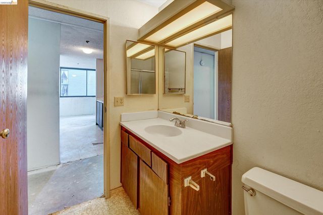 555 Pierce St 520, Albany, CA 94706