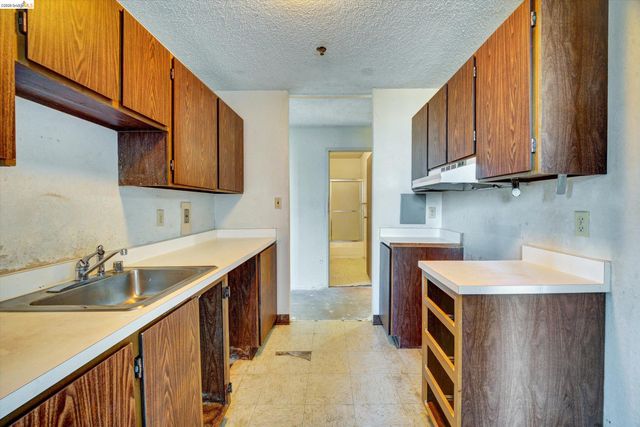 555 Pierce St 520, Albany, CA 94706