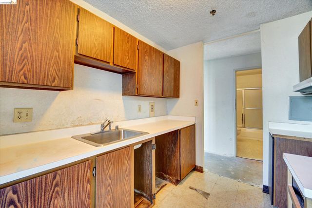 555 Pierce St 520, Albany, CA 94706