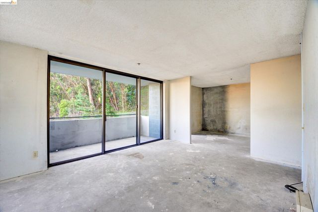 555 Pierce St 520, Albany, CA 94706