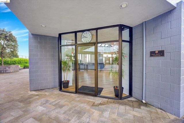 555 Pierce St 520, Albany, CA 94706