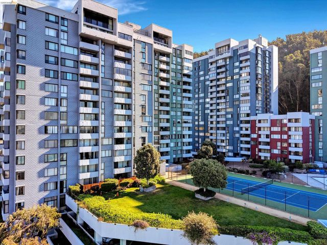 555 Pierce St 520, Albany, CA 94706