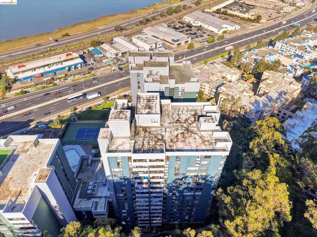 555 Pierce St 520, Albany, CA 94706