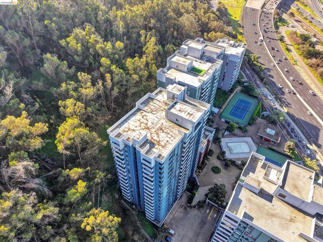 555 Pierce St 520, Albany, CA 94706