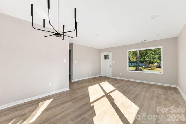 110 Oakhill Street, Iron Station, NC 28080