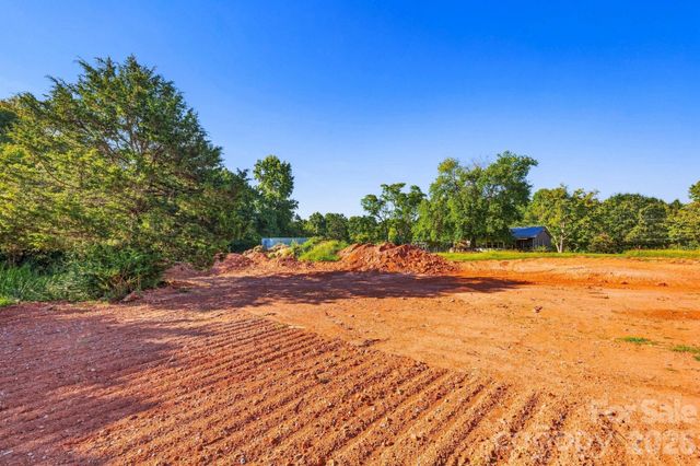 110 Oakhill Street, Iron Station, NC 28080