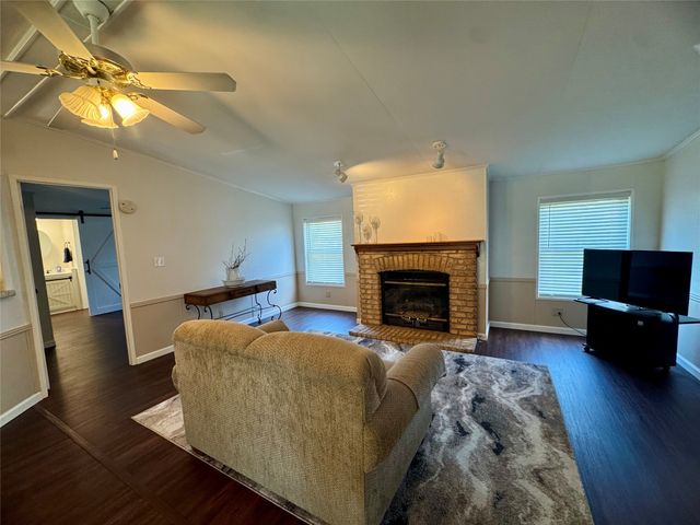 8240 BRIERCREST Drive, Erie, PA 16509