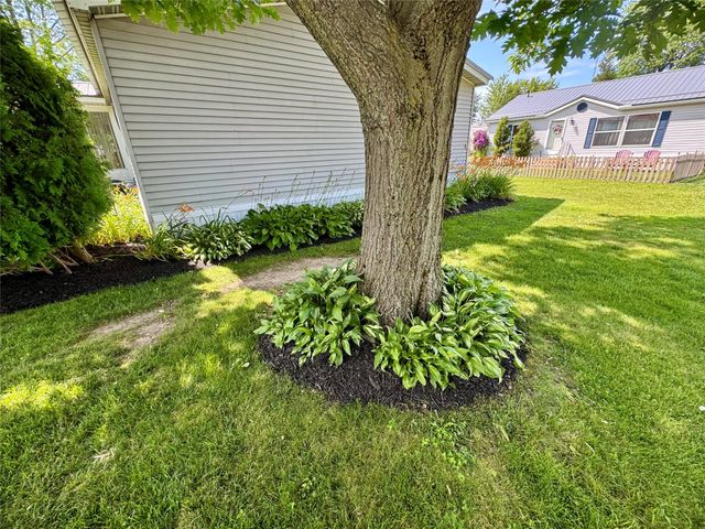 8240 BRIERCREST Drive, Erie, PA 16509