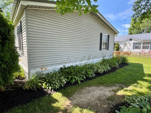 8240 BRIERCREST Drive, Erie, PA 16509