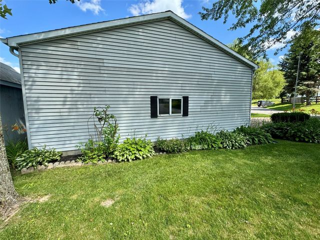 8240 BRIERCREST Drive, Erie, PA 16509