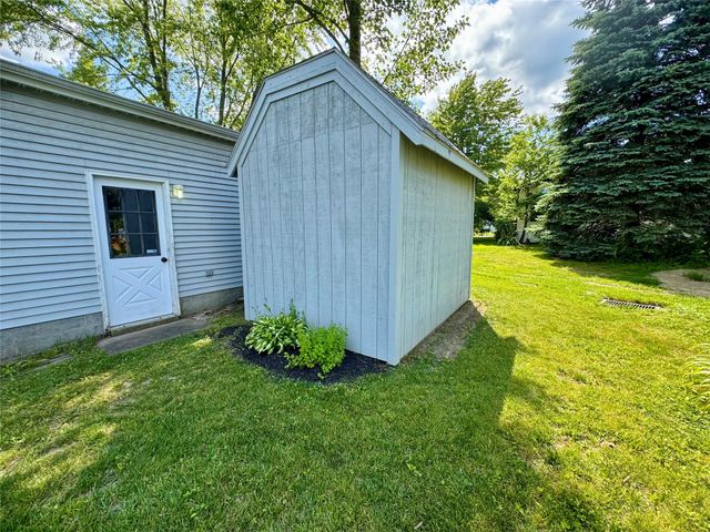 8240 BRIERCREST Drive, Erie, PA 16509