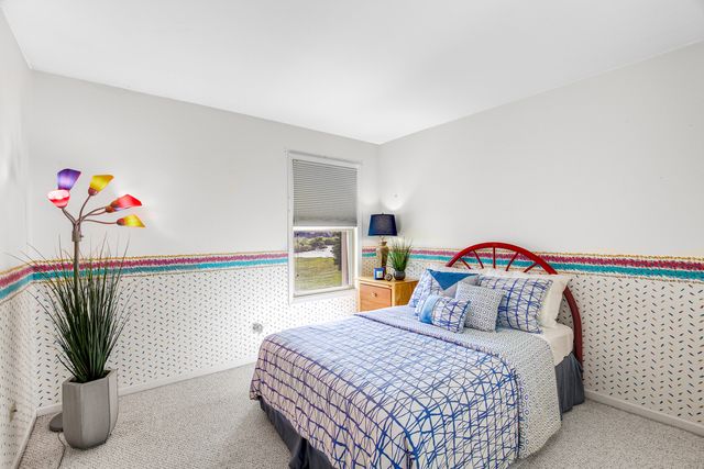 4 Corinth Court, Tinley Park, IL 60477