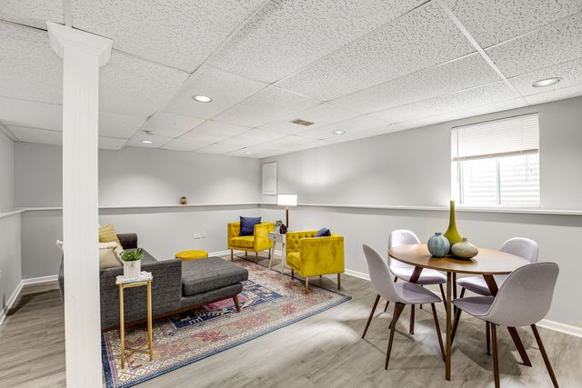 4 Corinth Court, Tinley Park, IL 60477